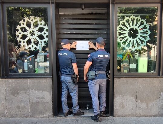 chiusura-locale-nocera-21.06.2025