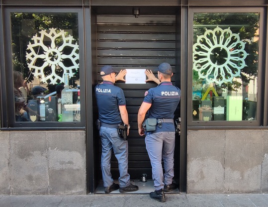chiusura-locale-nocera-21.06.2025